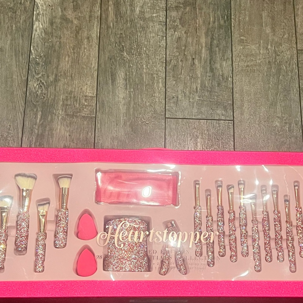 Pink silver 💖Glitz & Glam Bling 30 Piece Essentials Collection Set